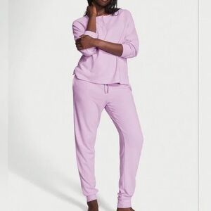 Victoria’s Secret Pajama Set